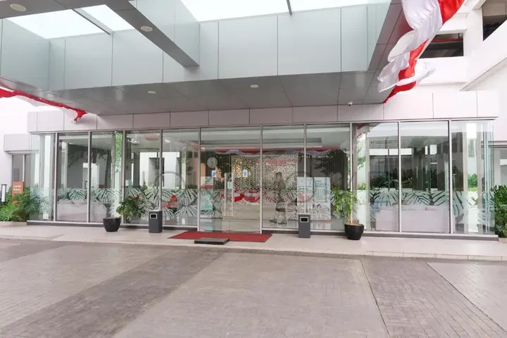Legok: Apartement M-Town Tangerang by HokiHome