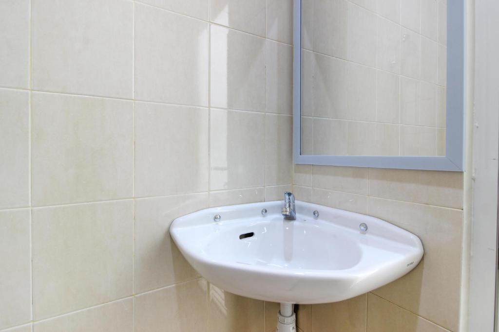 Батуретно: RedDoorz near Jogja City Mall 3