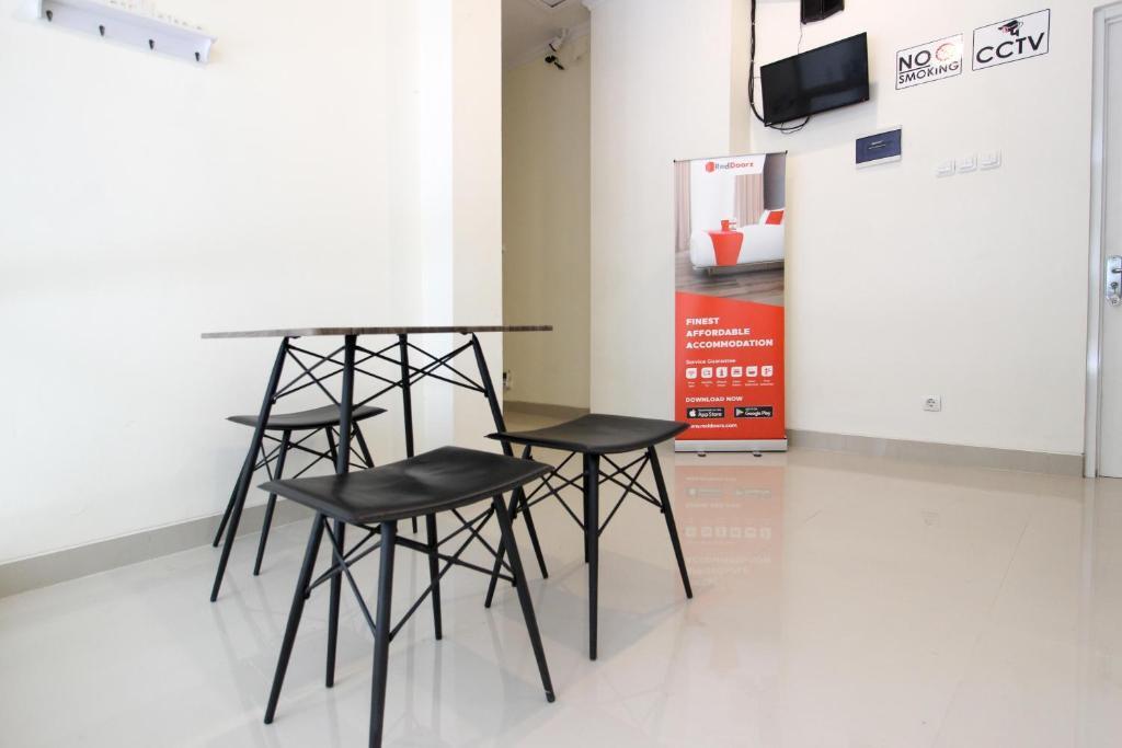Батуретно: RedDoorz near Jogja City Mall 3