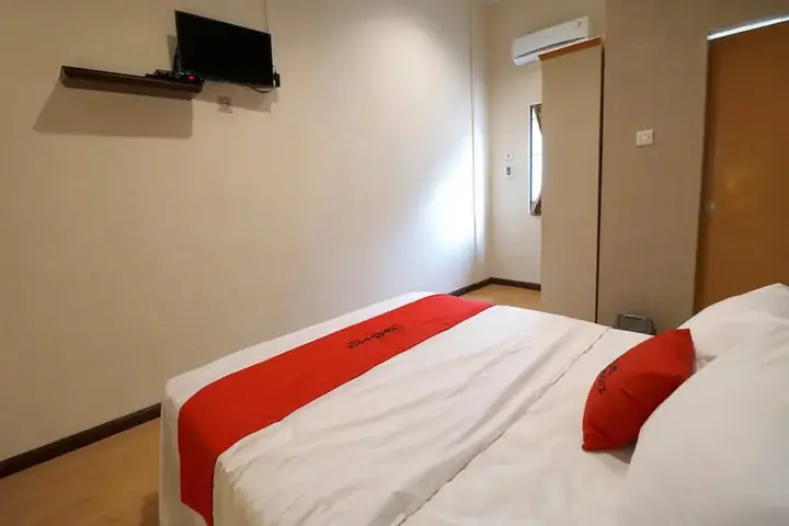 Медан: RedDoorz Plus near Universitas Sumatera Utara