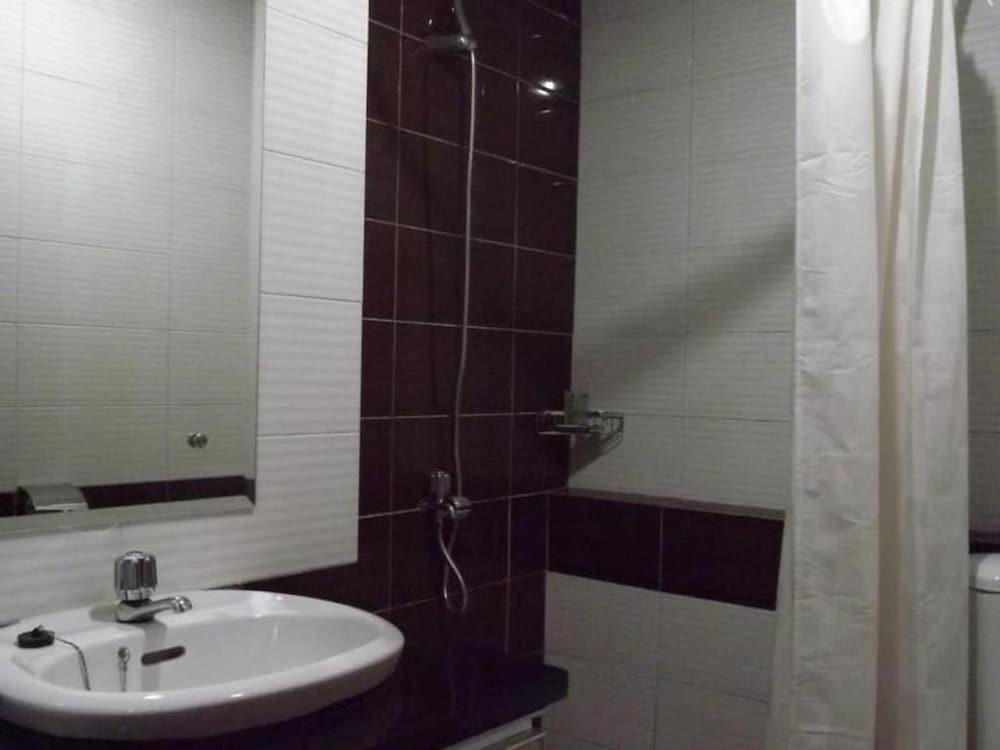 Депок: NIDA Rooms Depok Railway Station at Margonda Residence III