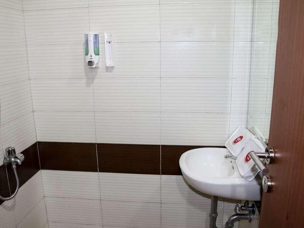 Депок: NIDA Rooms Depok Railway Station at Margonda Residence III