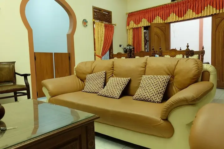 Батуретно: Simply Homy Guest House Unit Denggung