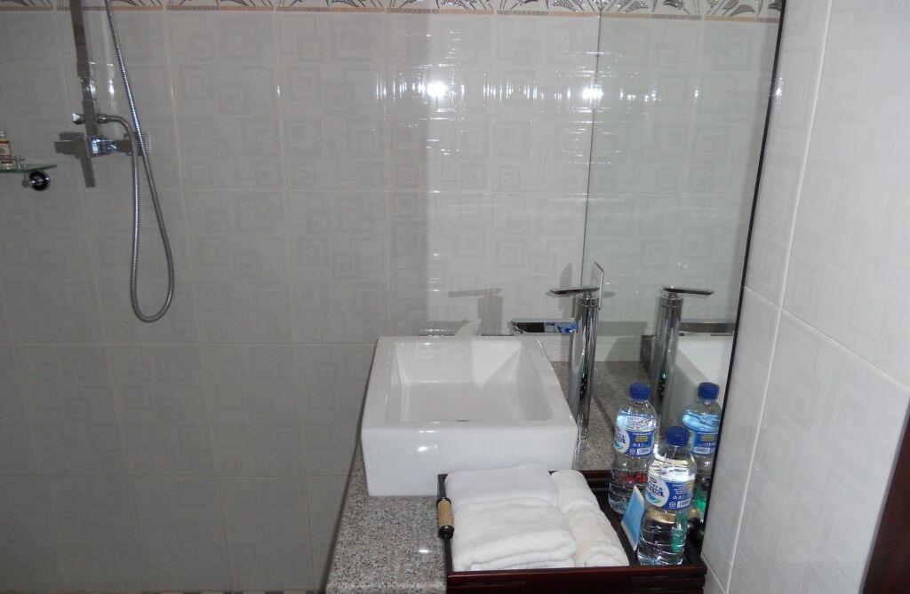 Беноа: Avisara Villa & Guest House
