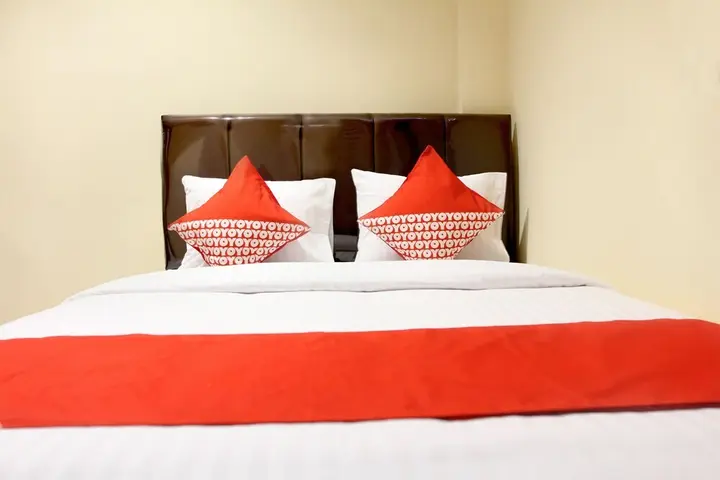Джакарта: OYO 121 Ayub Residence Syariah