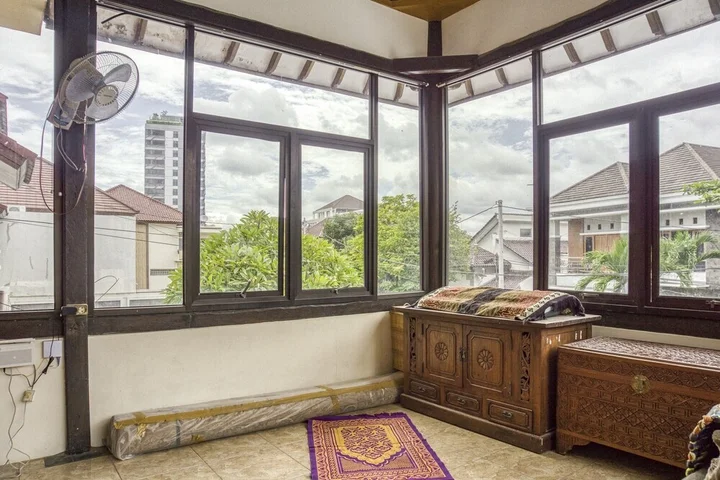 Депок: KoolKost Female Syariah near UGM 2