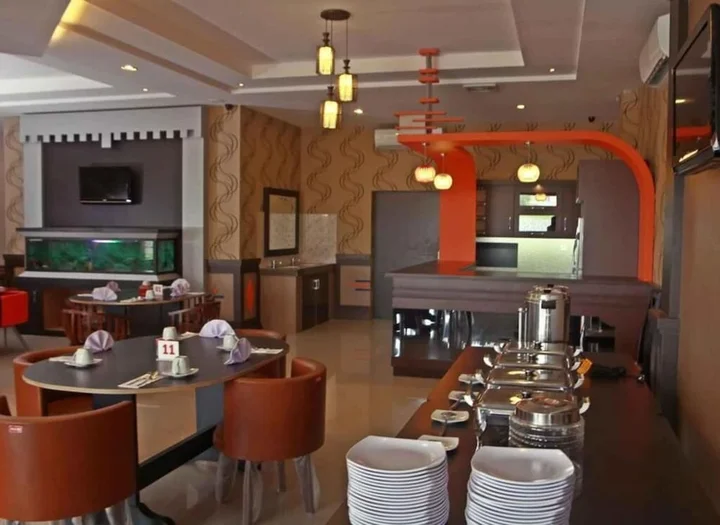 Кендари: Happy Inn Hotel