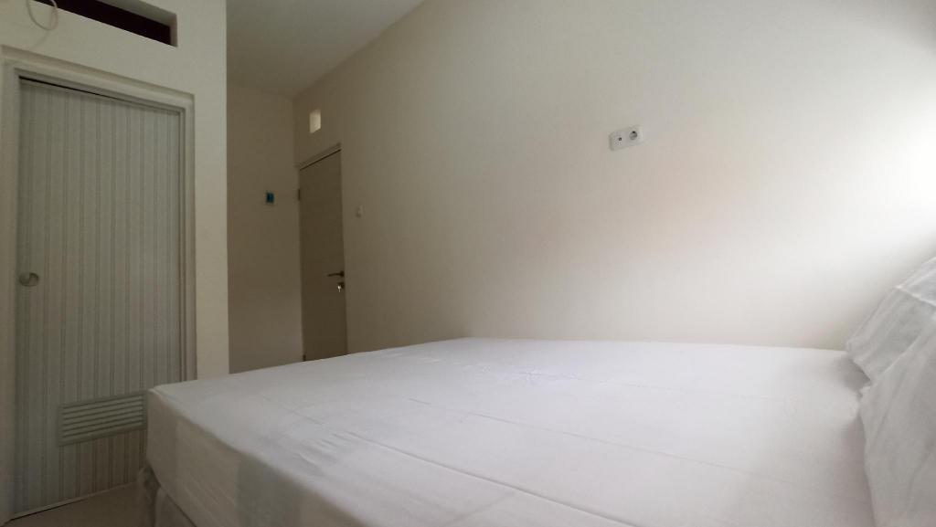 Маланг: OYO Life 90539 Taman Borobudur Guest House Syariah