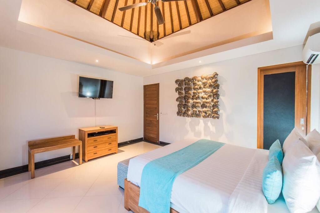 Villa Lacasa3 -Modern tropical 3BR Villa with butler — фото 3