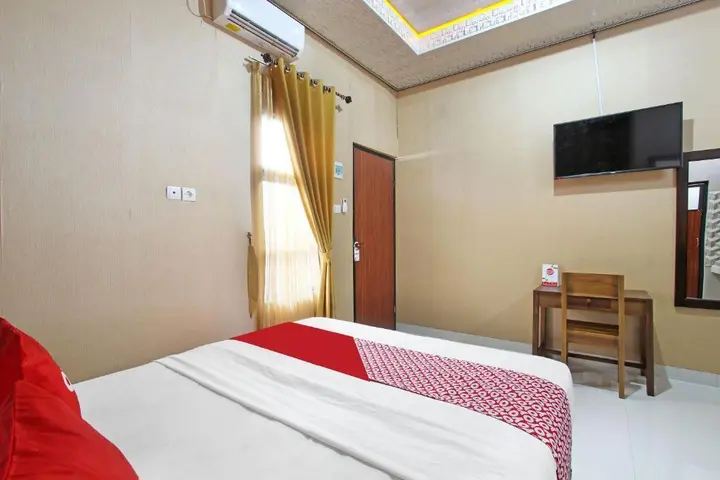 Чилачап: OYO 91842 Tahesa Guesthouse Syariah
