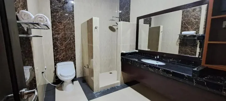 Гили Траванган: Gili Beachfront Suites