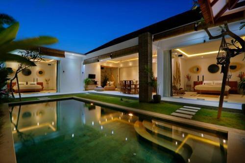 Кута: Villa Manuia Mertanadi