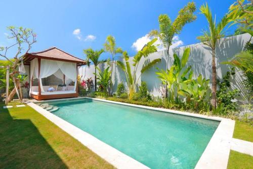 Кута: Villa Manuia Mertanadi
