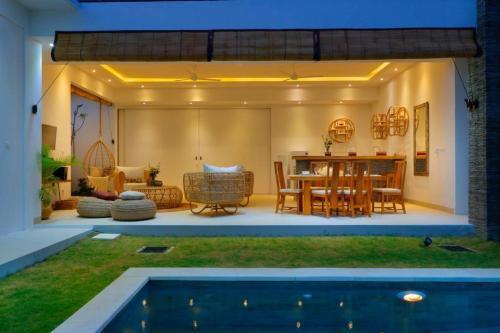 Кута: Villa Manuia Mertanadi
