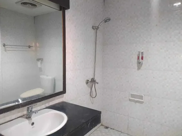 Чиребон: Islamic Guest House At Taqwa