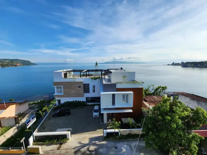 Озеро Тоба: Purnama Balige Hotel & Resto
