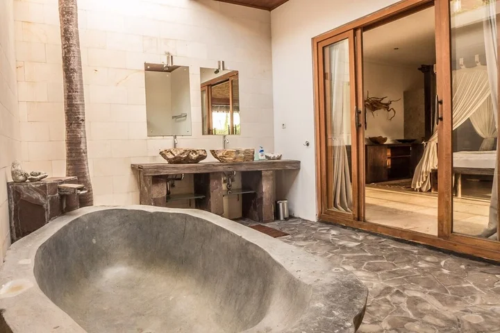 Табанан: 5 Bedroom Warm Intimate Family Villa
