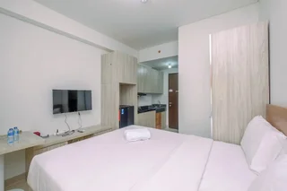 Депок: Modern Studio Transpark Cibubur Apartment Near Shopping Mall