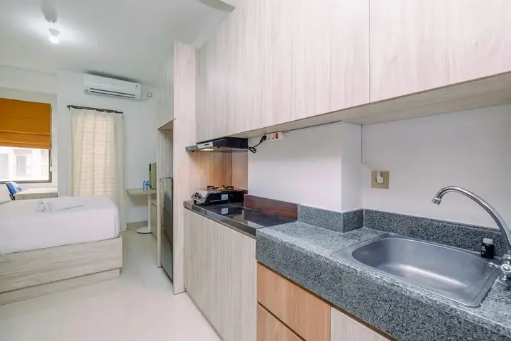 Депок: Modern Studio Transpark Cibubur Apartment Near Shopping Mall