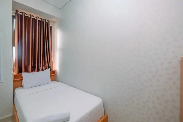 Депок: Stylish And Comfy 2Br At Transpark Cibubur Apartment