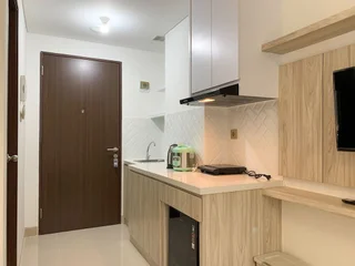 Депок: Elegant Studio At Transpark Cibubur Apartment Near Shopping Mall