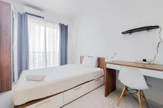 Legok: Simply Look And Restful Studio Sky House Bsd Apartment