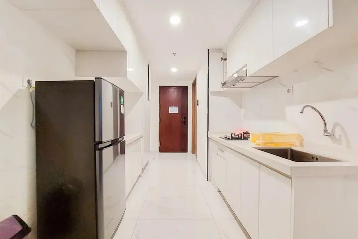 Legok: Spacious And Modern 3Br At Sky House Bsd Apartment