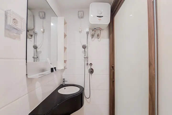 Legok: Cozy And Best Deal Studio Room Sky House Bsd Apartment