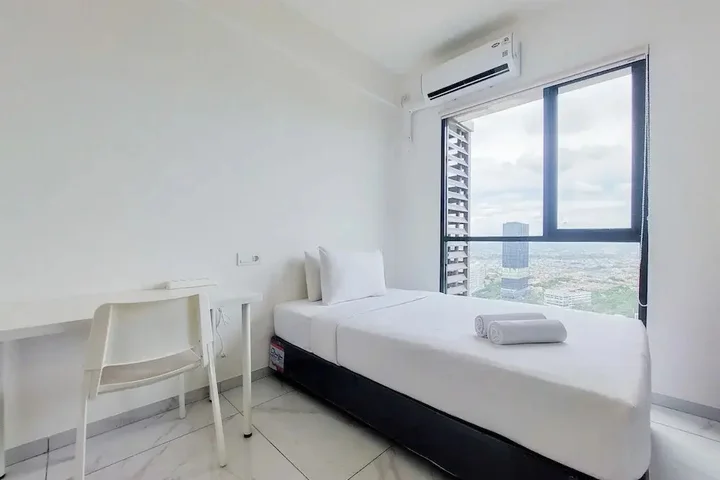 Тангеранг: New Furnished Studio Room Sky House Alam Sutera Apartment