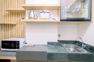 Депок: Minimalist And Good Deal Studio Transpark Cibubur Apartment