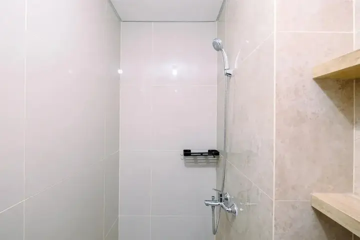 Депок: Minimalist And Good Deal Studio Transpark Cibubur Apartment