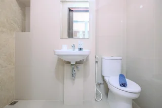 Депок: Best Cozy And Nice Studio At 1St Floor Transpark Cibubur Apartment