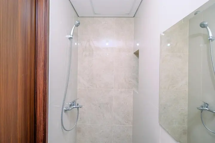 Депок: Best Cozy And Nice Studio At 1St Floor Transpark Cibubur Apartment