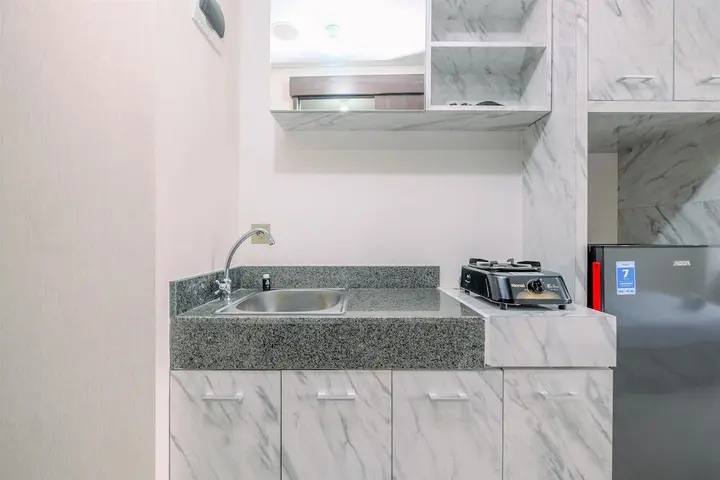 Депок: Best Cozy And Nice Studio At 1St Floor Transpark Cibubur Apartment