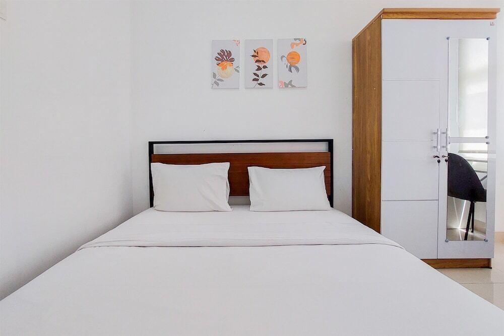 Homey And Warm Studio Room Serpong Garden Apartment — фото 3