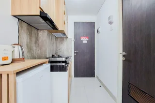 Legok: Homey And Warm Studio Room Serpong Garden Apartment