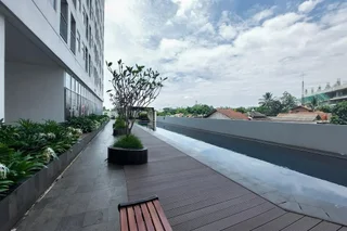Legok: Homey And Warm Studio Room Serpong Garden Apartment