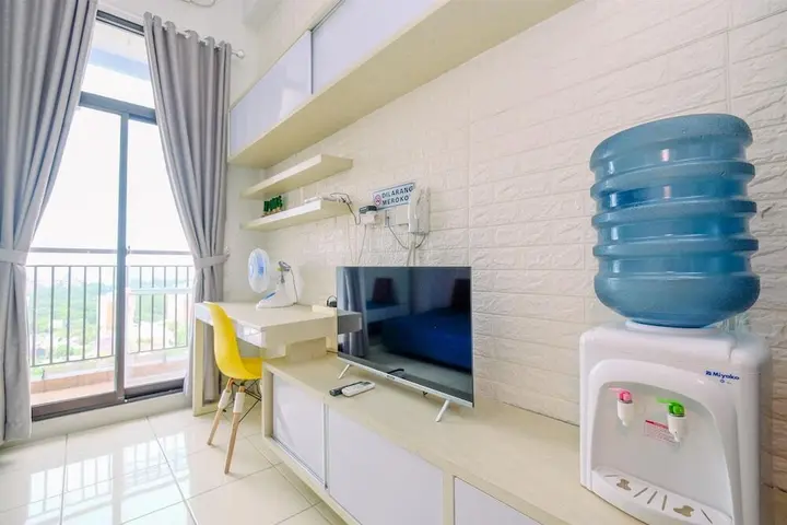 Депок: Simple And Cozy Living Studio Room Dave Apartment