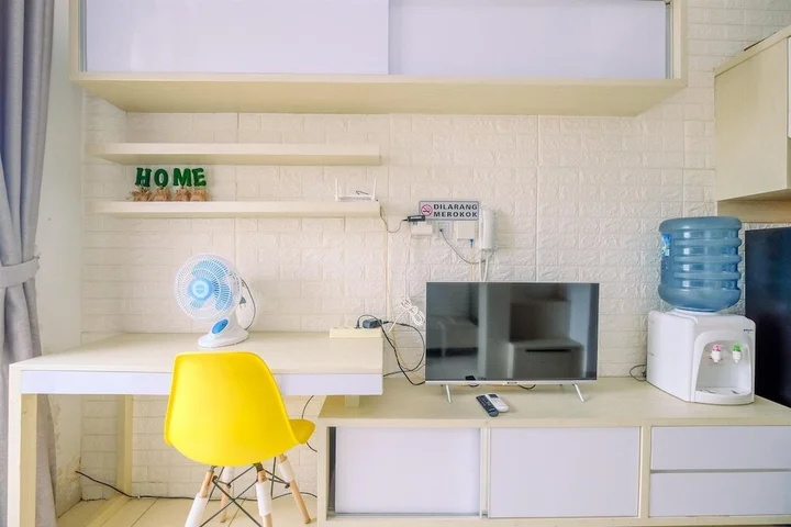 Депок: Simple And Cozy Living Studio Room Dave Apartment