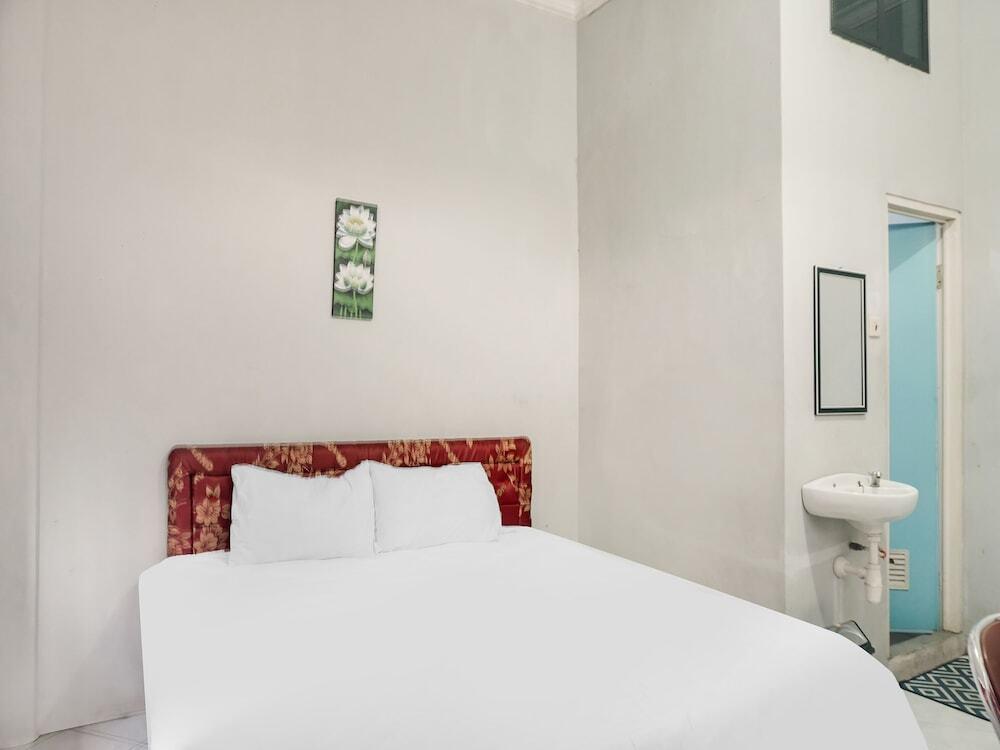Банджанбару: SPOT ON 91970 Biru Homestay
