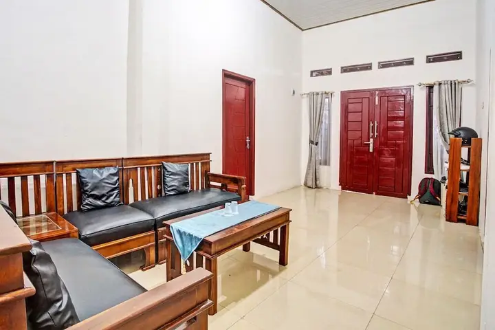 OYO LIFE 92034 Jay Homestay Syariah — фото 2