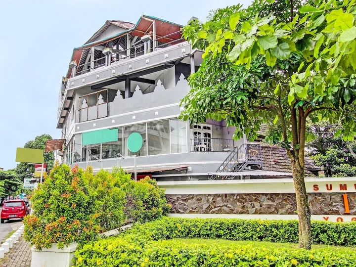 Батуретно: OYO 92166 Nirwana Inn Syariah