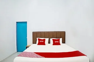 Медан: OYO 91959 La Khansa Homestay Syariah