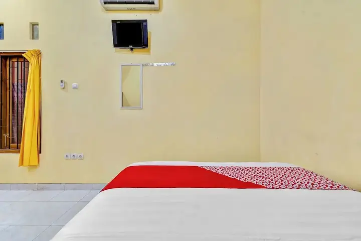 OYO 90768 Endrayanti Inn Syariah — фото 3