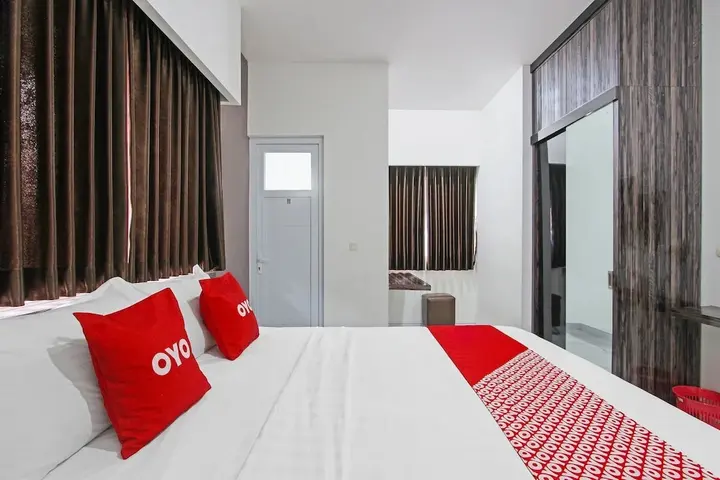 Семаранг: Capital O 91665 D'prof Exclusive Guesthouse