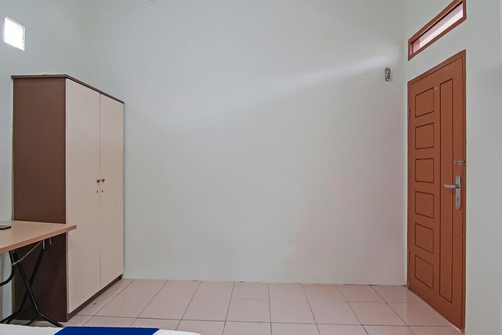 Пеканбару: SPOT ON 92093 Feri Homestay