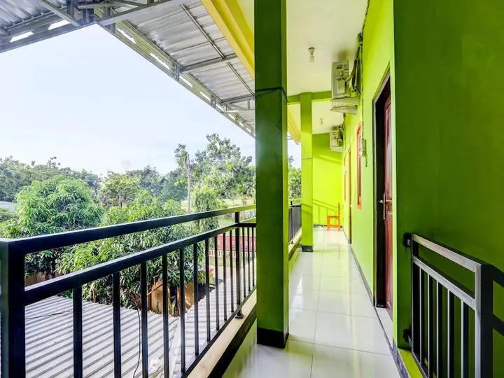 Семаранг: OYO 92467 Cahyo Kost 1