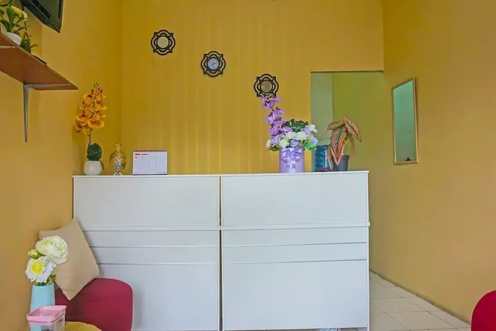 Депок: OYO 92292 Nadjla Property Cibubur Village