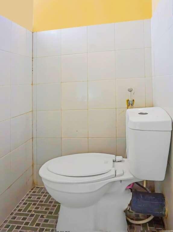 Депок: OYO 92292 Nadjla Property Cibubur Village