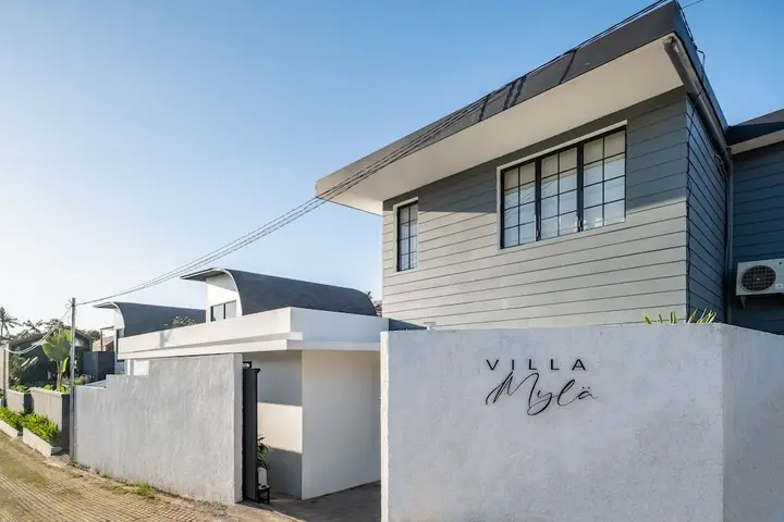 Stylish 3BR Villa Myla By Azure — фото 1